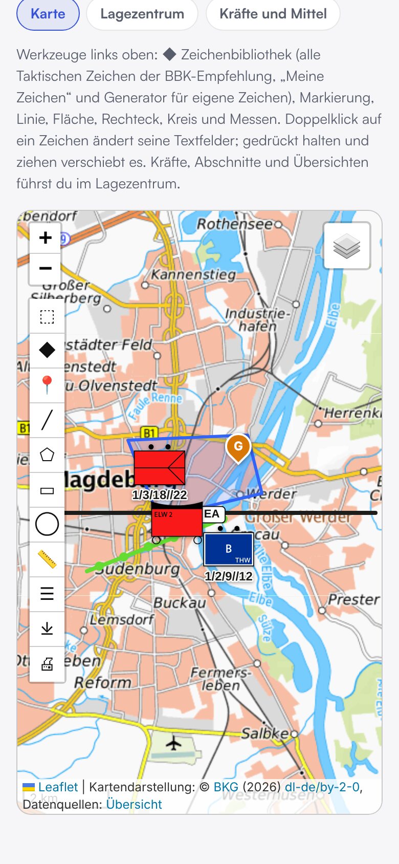 Lagekarte des Digitalen Stabsraums am Handy mit Taktischen Zeichen, Abschnitt und Rettungsweg — Demodaten
